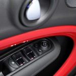P90102988-highRes