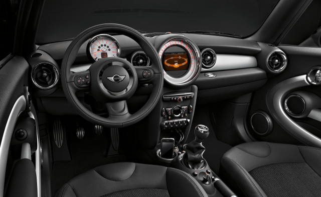 interior r56