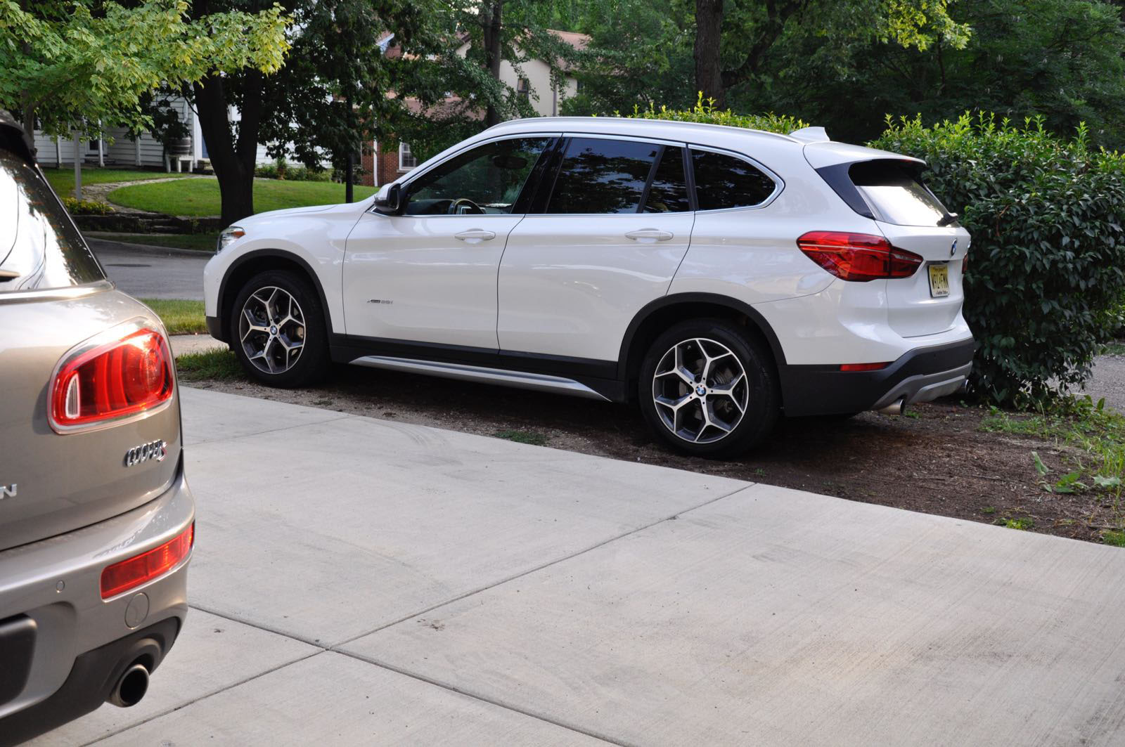 BF Review: The 2017 BMW X1 vs the 2017 MINI Clubman - BimmerFile