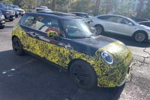 Video How To Apple Carplay In A Mini Motoringfile